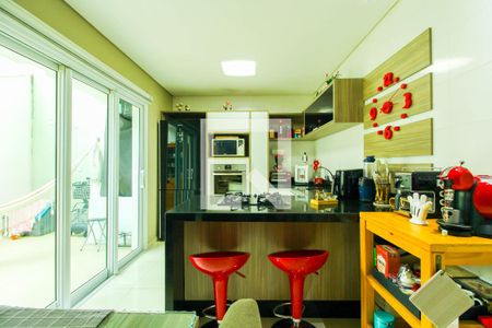 Casa à venda com 169m², 3 quartos e 2 vagasCozinha