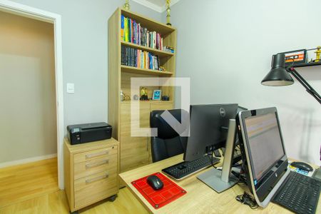 Casa à venda com 169m², 3 quartos e 2 vagasQuarto 2