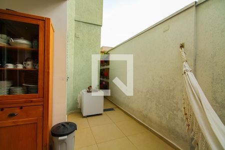 Casa à venda com 169m², 3 quartos e 2 vagasÁrea Externa