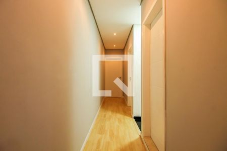 Casa à venda com 169m², 3 quartos e 2 vagasCorredor