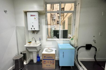 Apartamento à venda com 135m², 3 quartos e 1 vaga Apartamento à venda com 135m², 3 quartos e 1 vagaÁrea de Serviço