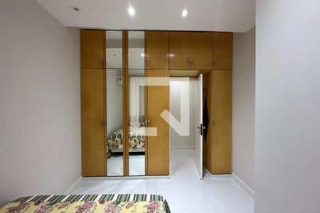 Apartamento à venda com 135m², 3 quartos e 1 vaga Apartamento à venda com 135m², 3 quartos e 1 vagaQuarto 03