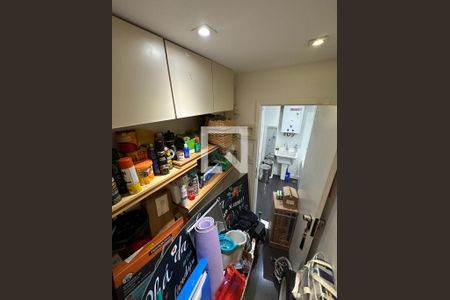 Apartamento à venda com 135m², 3 quartos e 1 vaga Apartamento à venda com 135m², 3 quartos e 1 vagaQuarto de Serviço