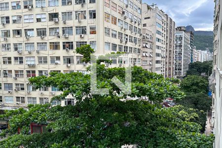 Apartamento à venda com 135m², 3 quartos e 1 vaga Apartamento à venda com 135m², 3 quartos e 1 vagaSala - Vista