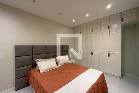Apartamento à venda com 135m², 3 quartos e 1 vaga Apartamento à venda com 135m², 3 quartos e 1 vagaQuarto 01