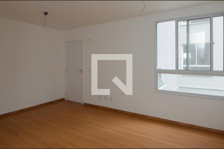 Sala de apartamento para alugar com 2 quartos, 50m² em Vargem Grande, Rio de Janeiro