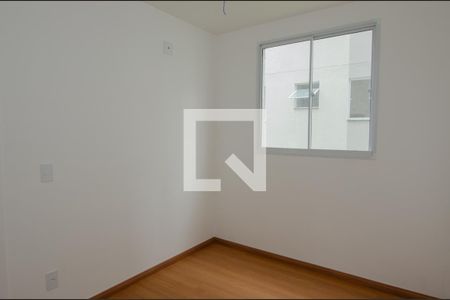 Quarto 1 de apartamento para alugar com 2 quartos, 50m² em Vargem Grande, Rio de Janeiro