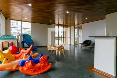 Apartamento para alugar com 68m², 2 quartos e 1 vagaÁrea comum - Brinquedoteca