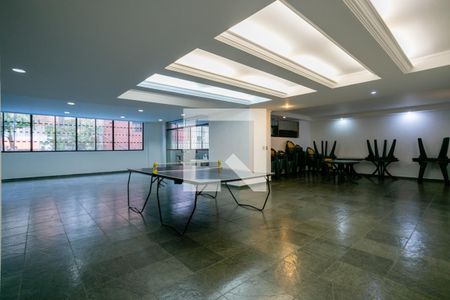 Apartamento para alugar com 68m², 2 quartos e 1 vagaÁrea comum - Salão de festas