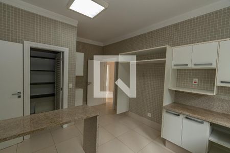 Casa de condomínio à venda com 620m², 5 quartos e 10 vagasCozinha 