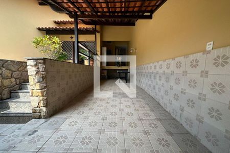 Casa de condomínio à venda com 189m², 3 quartos e 2 vagas Casa de condomínio à venda com 189m², 3 quartos e 2 vagasÁrea comum