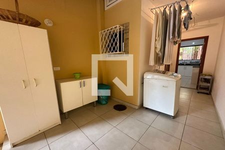 Casa de condomínio à venda com 189m², 3 quartos e 2 vagas