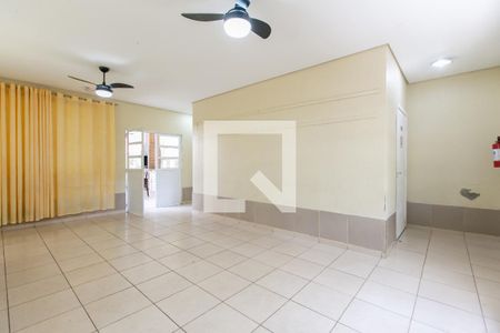 Apartamento à venda com 46m², 2 quartos e 1 vaga Apartamento à venda com 46m², 2 quartos e 1 vagaSalão de Festa
