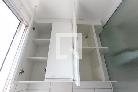 Apartamento à venda com 46m², 2 quartos e 1 vaga Apartamento à venda com 46m², 2 quartos e 1 vagaDetalhe da area de serviço