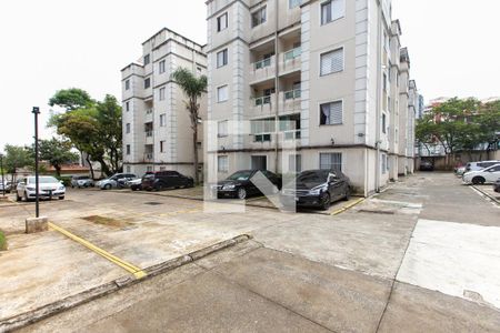 Apartamento à venda com 46m², 2 quartos e 1 vaga Apartamento à venda com 46m², 2 quartos e 1 vagaEstacionamento