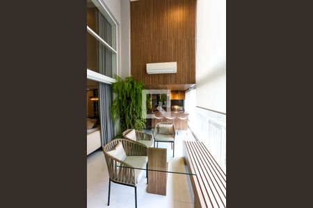 Varanda de apartamento à venda com 4 quartos, 243m² em Jardim Caboré, São Paulo