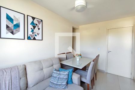 Sala de apartamento à venda com 2 quartos, 48m² em Vila Carminha, Campinas