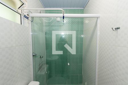 Casa para alugar com 230m², 3 quartos e 4 vagasBanheiro dos fundos