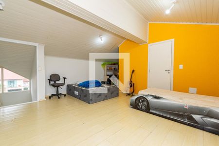 Casa para alugar com 230m², 3 quartos e 4 vagasÁtico