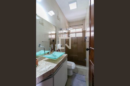 Apartamento à venda com 170m², 3 quartos e 1 vaga Apartamento à venda com 170m², 3 quartos e 1 vagaBanheiro Social