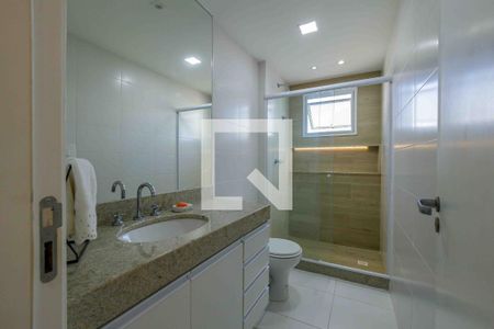 Apartamento à venda com 264m², 3 quartos e 2 vagas Apartamento à venda com 264m², 3 quartos e 2 vagasBanheiro Suíte Cobertura