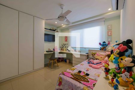 Apartamento à venda com 264m², 3 quartos e 2 vagas Apartamento à venda com 264m², 3 quartos e 2 vagasSuíte 2