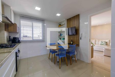 Apartamento à venda com 264m², 3 quartos e 2 vagas Apartamento à venda com 264m², 3 quartos e 2 vagasCozinha