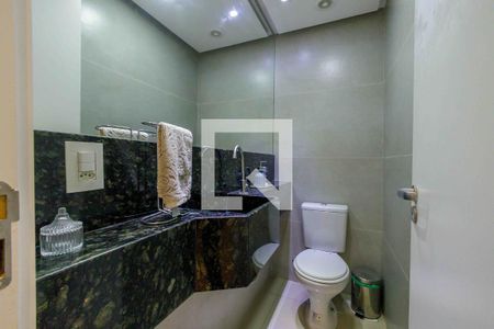 Apartamento à venda com 264m², 3 quartos e 2 vagas Apartamento à venda com 264m², 3 quartos e 2 vagasLavabo