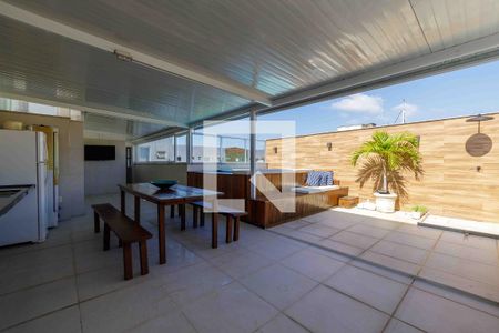 Apartamento à venda com 264m², 3 quartos e 2 vagas Apartamento à venda com 264m², 3 quartos e 2 vagasCobertura