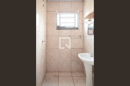 Banheiro de casa à venda com 1 quarto, 50m² em Jardim Calux, São Bernardo do Campo