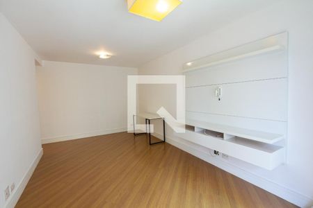 Sala de apartamento para alugar com 2 quartos, 68m² em Indianópolis, São Paulo