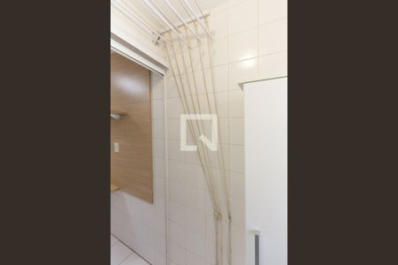 Apartamento para alugar com 68m², 2 quartos e 1 vagaÁrea de Serviço