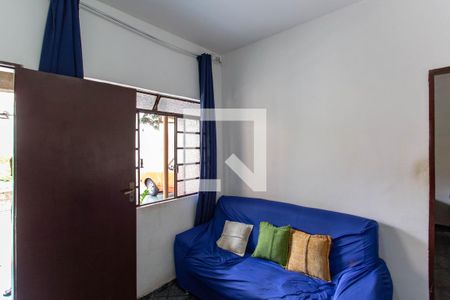 Sala de casa à venda com 3 quartos, 279m² em Jardim Guanabara, Belo Horizonte