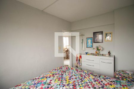 Quarto 1 de apartamento para alugar com 2 quartos, 54m² em Colubandê, São Gonçalo
