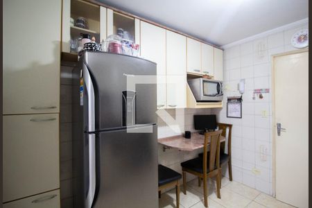 Apartamento à venda com 72m², 2 quartos e 2 vagasCozinha e Área de Serviço