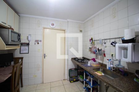 Apartamento à venda com 72m², 2 quartos e 2 vagasCozinha e Área de Serviço