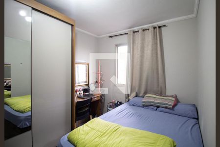 Apartamento à venda com 72m², 2 quartos e 2 vagasQuarto 2