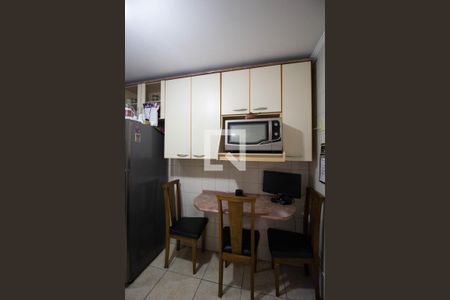 Apartamento à venda com 72m², 2 quartos e 2 vagasCozinha e Área de Serviço