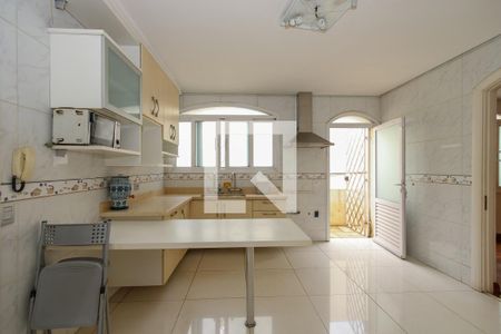 Casa à venda com 600m², 3 quartos e 4 vagasCozinha