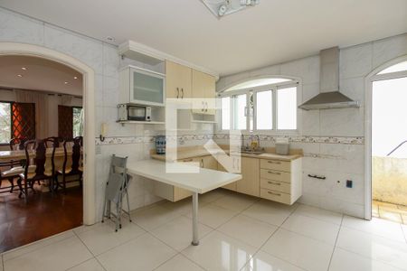 Casa à venda com 600m², 3 quartos e 4 vagasCozinha