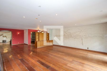 Sala de casa à venda com 3 quartos, 600m² em Chácara Monte Alegre, São Paulo