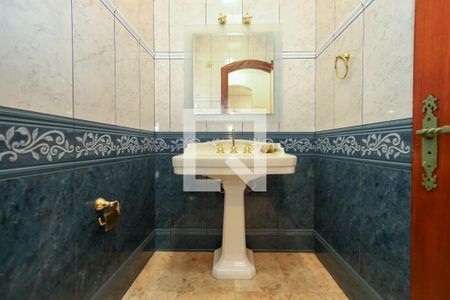 Casa à venda com 600m², 3 quartos e 4 vagasLavabo