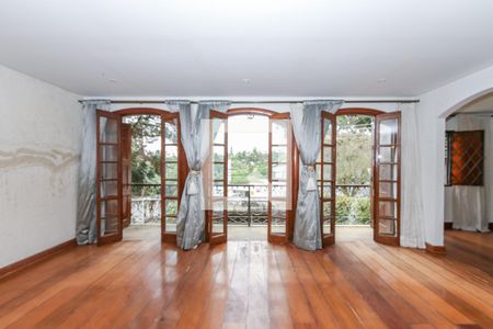 Sala de casa à venda com 3 quartos, 600m² em Chácara Monte Alegre, São Paulo