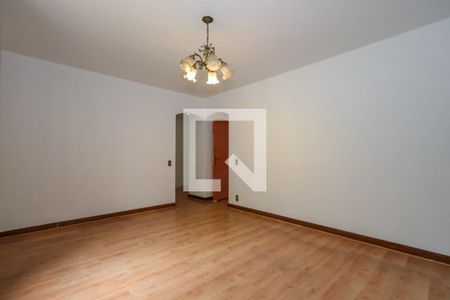 Casa à venda com 600m², 3 quartos e 4 vagasSuíte 1