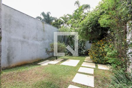 Casa à venda com 600m², 3 quartos e 4 vagasQuintal