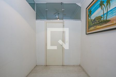 Casa à venda com 280m², 3 quartos e 2 vagasSala 4