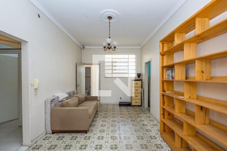 Casa à venda com 280m², 3 quartos e 2 vagasSala 6