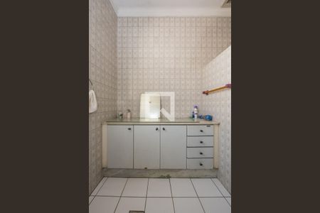 Casa à venda com 280m², 3 quartos e 2 vagasBanheiro Social