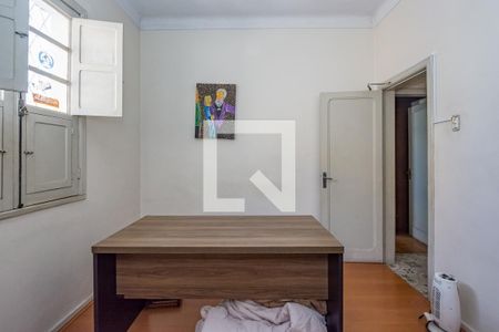 Casa à venda com 280m², 3 quartos e 2 vagasQuarto 3