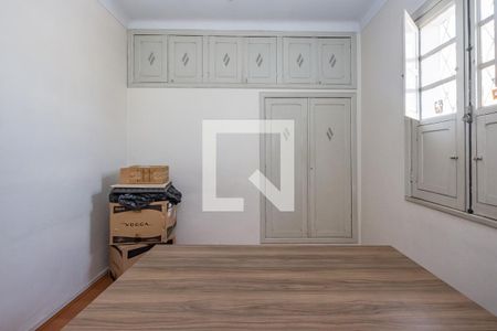 Casa à venda com 280m², 3 quartos e 2 vagasQuarto 3